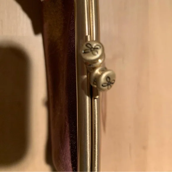 HOBO Cheer Frame Leather  Wallet. - Picture 2 of 5